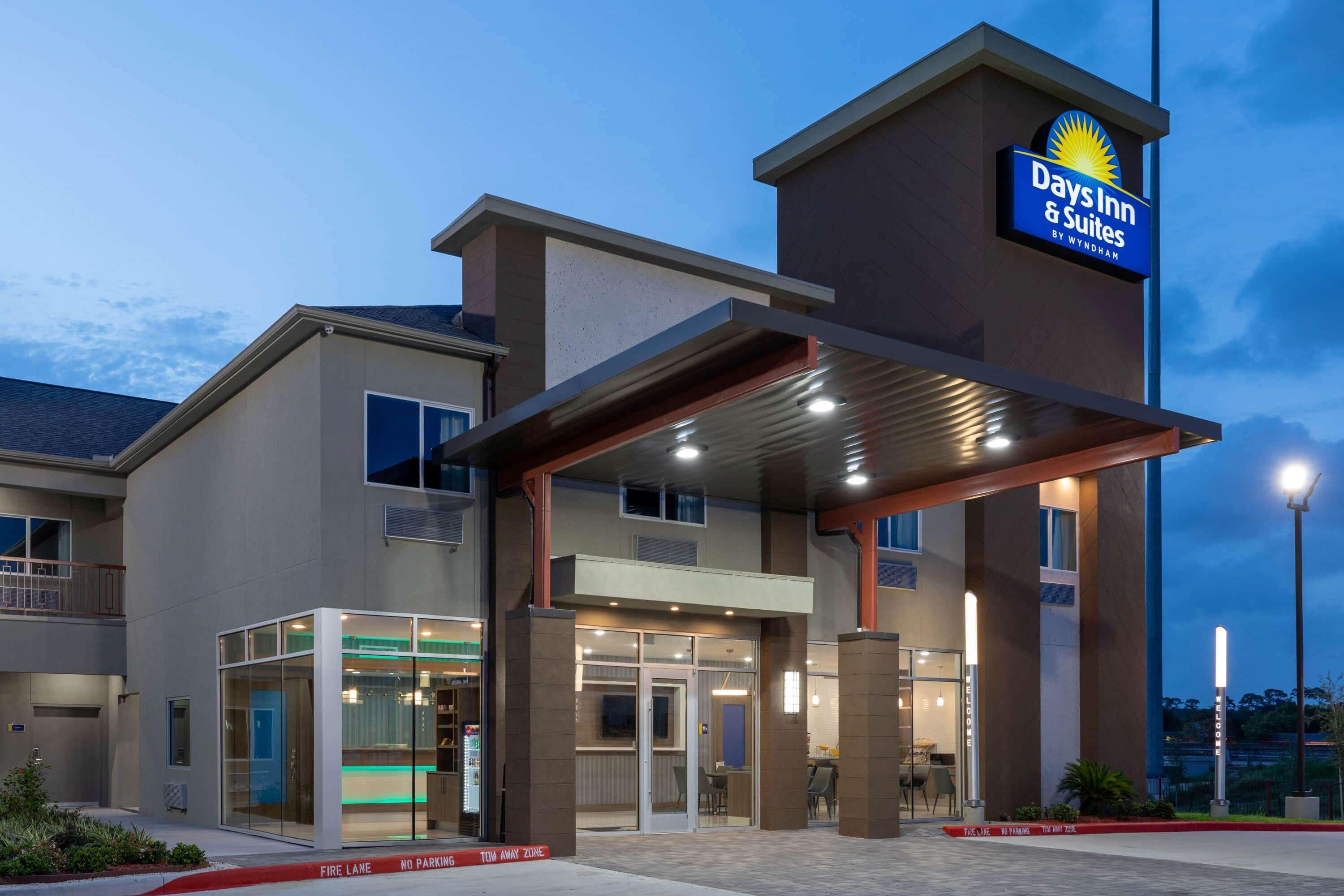 Days Inn & Suites By Wyndham Downtown/University Of Houston Exterior foto