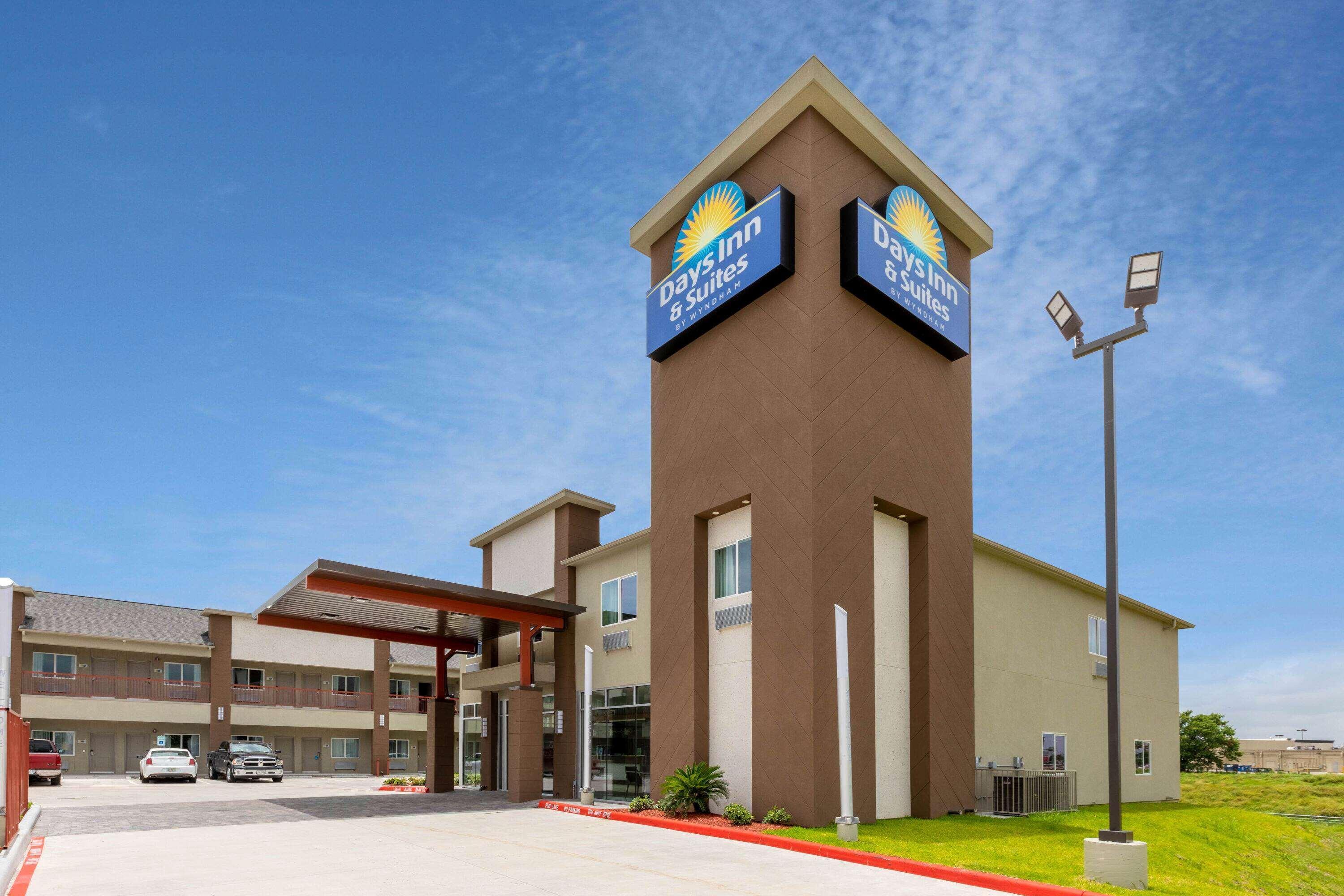 Days Inn & Suites By Wyndham Downtown/University Of Houston Exterior foto